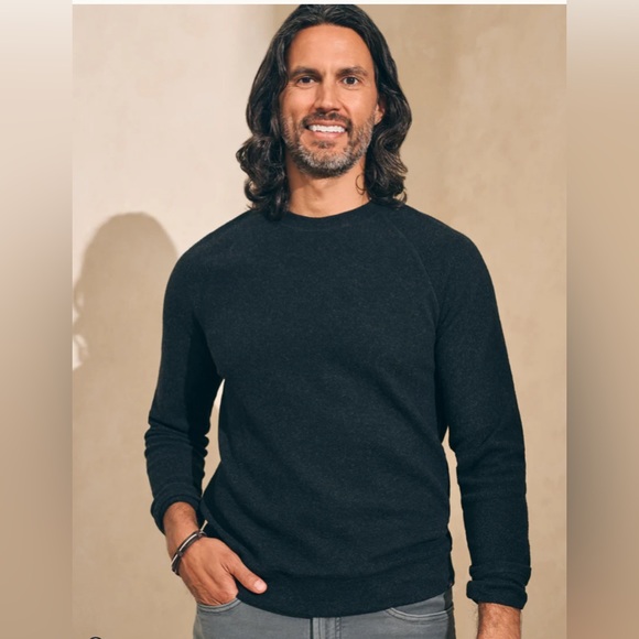 Faherty Other - Faherty Legend Sweater Crew in Heathered Black Twill sz small